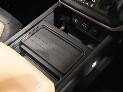 LAND ROVER DEFENDER 2023 thumbnail 46