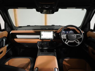LAND ROVER DEFENDER 2023 thumbnail 2