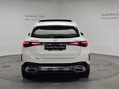 MERCEDES-BENZ GLC - 3