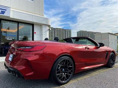 BMW M8 CABRIOLET - 3