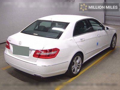 MERCEDES-BENZ E-CLASS - 5