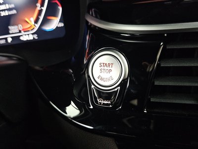 2023 BMW 5 SERIES — миниатюра 27