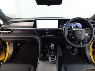 2023 Toyota CROWN SPORT photo 8