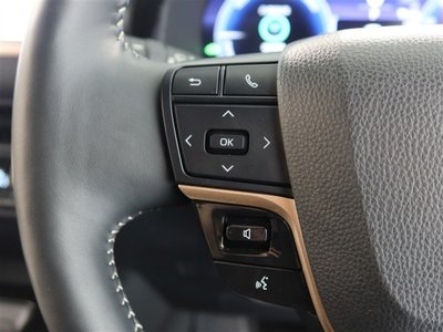 2023 Toyota CROWN SPORT thumbnail 16