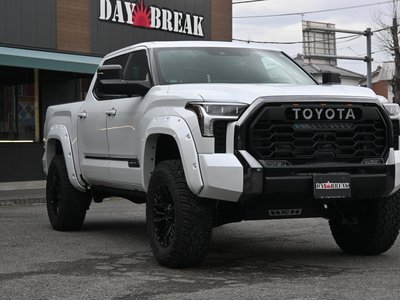 TOYOTA TUNDRA - 3