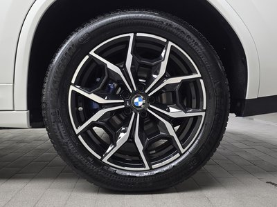 صورة 8 لـ 2023 BMW X4