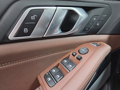صورة 10 لـ 2025 BMW X5