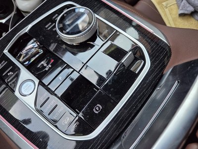 صورة 4 لـ 2025 BMW X5
