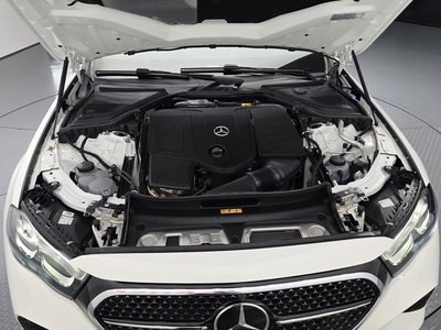 MERCEDES-BENZ E-CLASS - 7