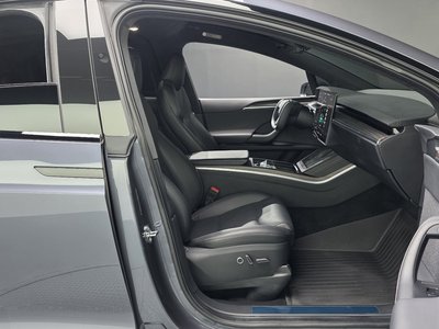2023 Tesla MODEL X — миниатюра 16