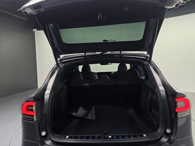 2023 Tesla MODEL X — миниатюра 34