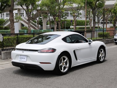 صورة 7 لـ 2017 Porsche 718