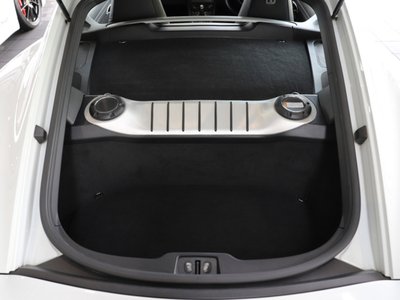 2017 Porsche 718 thumbnail 20