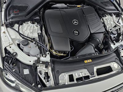 MERCEDES-BENZ E-CLASS - 7