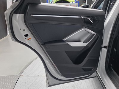 صورة مصغرة 15 لـ 2023 AUDI Q3