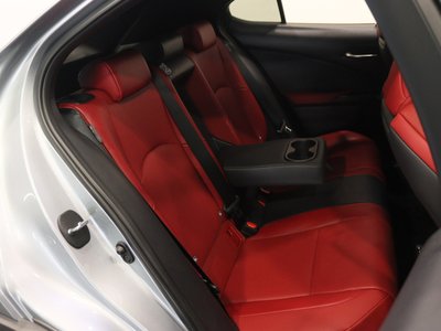 صورة مصغرة 11 لـ 2024 Lexus UX