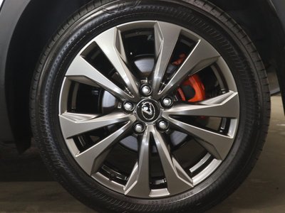 صورة مصغرة 51 لـ 2024 Lexus UX