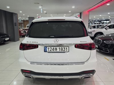 MERCEDES-BENZ GLS - 4