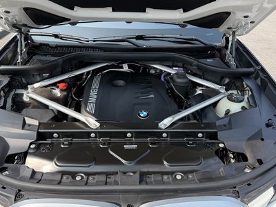 BMW X7 - 7