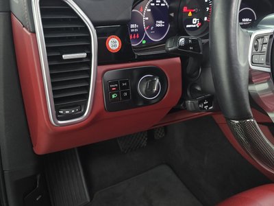 2021 Porsche CAYENNE 缩略图 28