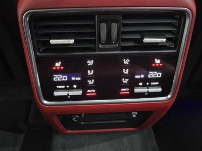 2021 Porsche CAYENNE 缩略图 29