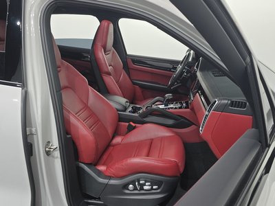 2021 Porsche CAYENNE 缩略图 16