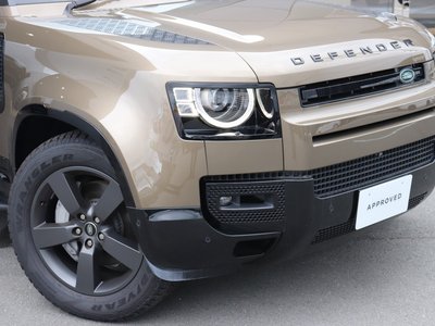 صورة 9 لـ 2024 LAND Rover DEFENDER