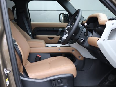صورة مصغرة 15 لـ 2024 LAND Rover DEFENDER