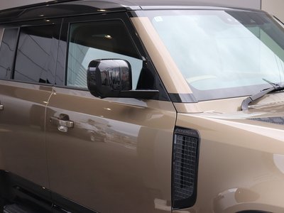 صورة 7 لـ 2024 LAND Rover DEFENDER