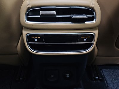 2020 Genesis GV80 — миниатюра 18