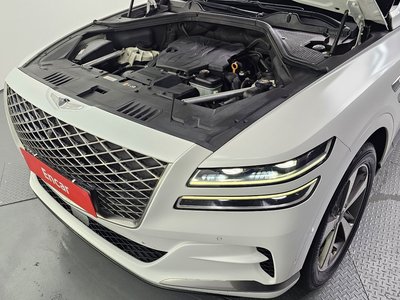 صورة 7 لـ 2020 Genesis GV80