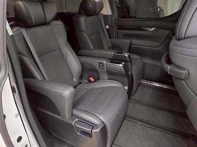 TOYOTA ALPHARD - 9