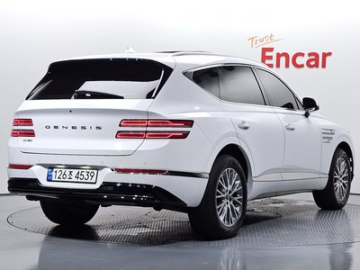 صورة 3 لـ 2023 Genesis GV80