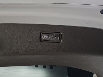 2023 Genesis GV80 thumbnail 34