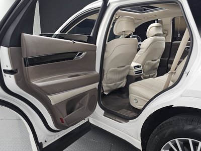 2023 Genesis GV80 thumbnail 18