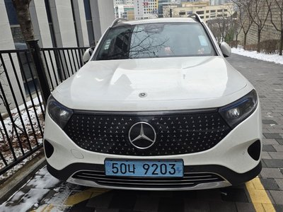 MERCEDES-BENZ EQB - 2