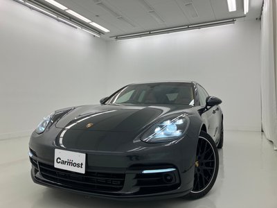 PORSCHE PANAMERA - 3
