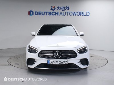 MERCEDES-BENZ E-CLASS - 2