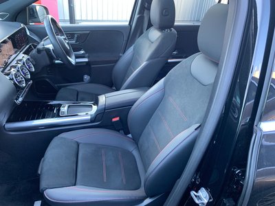 MERCEDES-BENZ GLA - 9