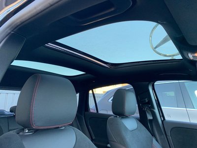 MERCEDES-BENZ GLA - 3