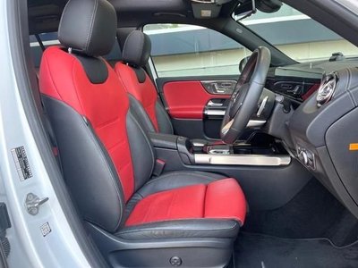MERCEDES-BENZ GLB - 9