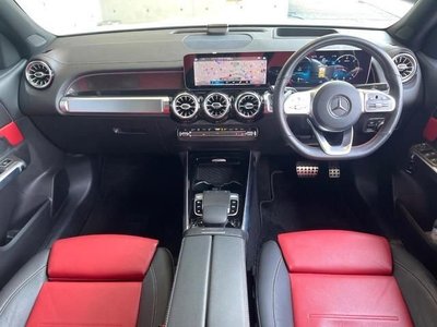 MERCEDES-BENZ GLB - 2