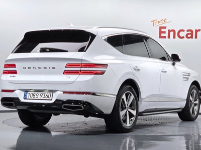 صورة 3 لـ 2022 Genesis GV80
