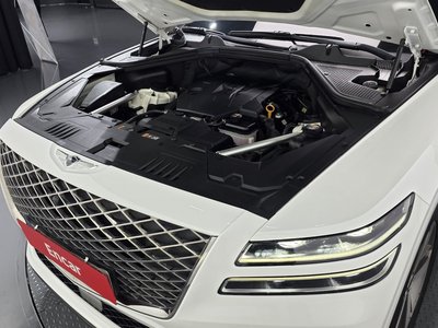 صورة 7 لـ 2022 Genesis GV80