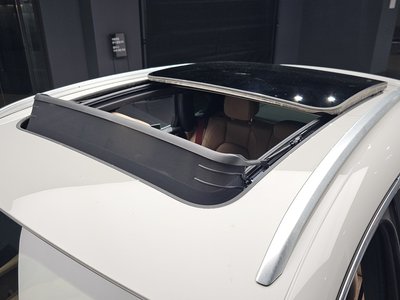 2022 Porsche MACAN 缩略图 31