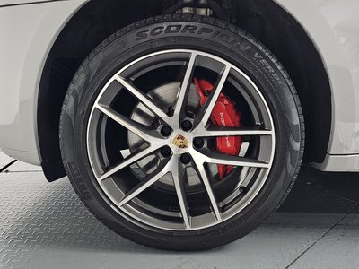 صورة 6 لـ 2022 Porsche MACAN