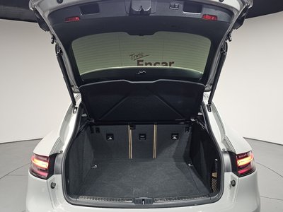 2022 Porsche MACAN 缩略图 32