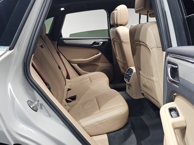 2022 Porsche MACAN 缩略图 17