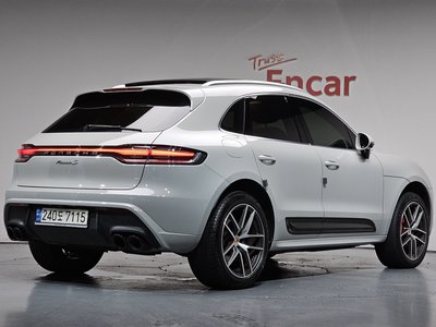 صورة 3 لـ 2022 Porsche MACAN