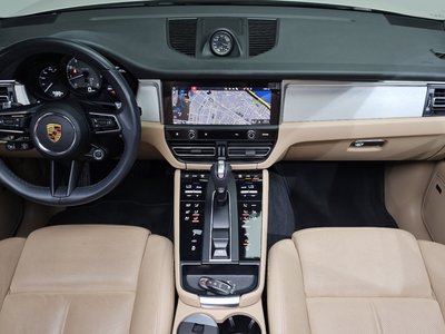 صورة 5 لـ 2022 Porsche MACAN